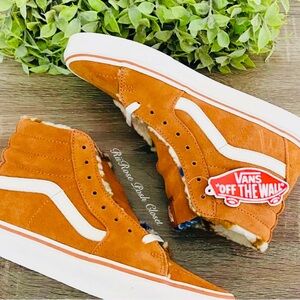 Vans New W / Box Vans Suede Sherpa Sk8 Hi Lace Up Shoes Women’s Size 10